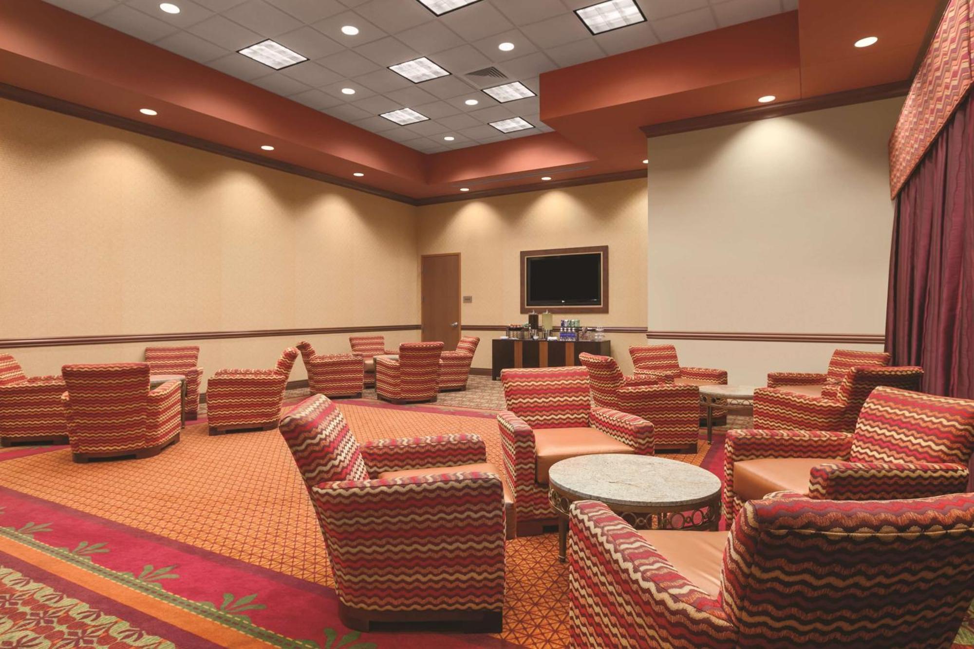 Embassy Suites Omaha- La Vista/ Hotel & Conference Center Exteriör bild